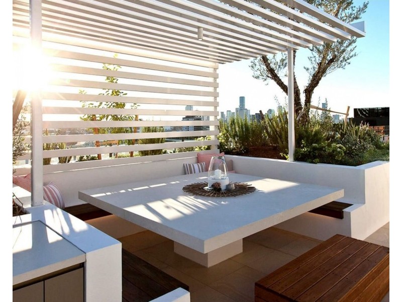 607/19 Deshon Street, Woolloongabba QLD 4102