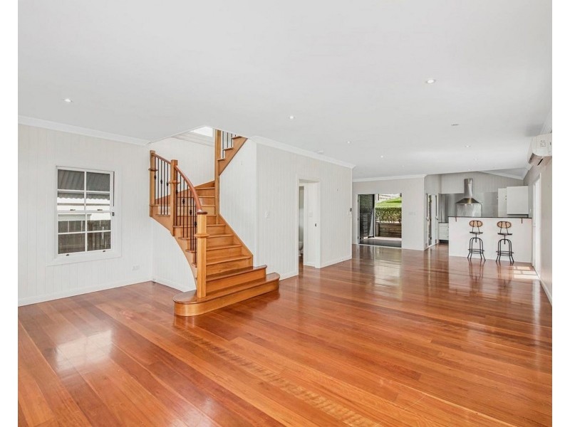 44 Riddell St, Bulimba QLD 4171