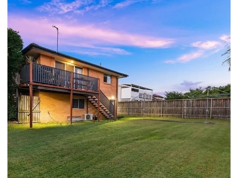 1/111 Grosvenor Street, Morningside QLD 4170