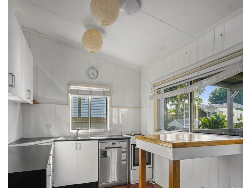31 Cowper St, Bulimba QLD 4171