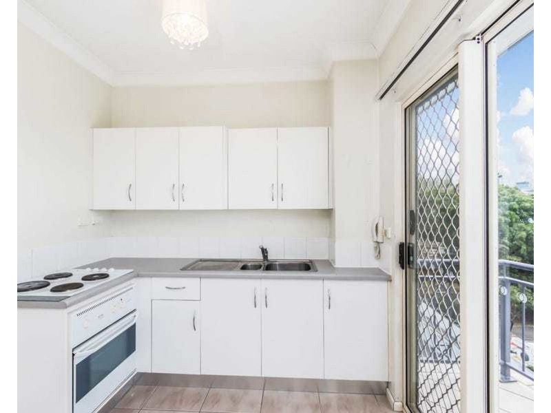 12/446 Main Street, Kangaroo Point QLD 4169