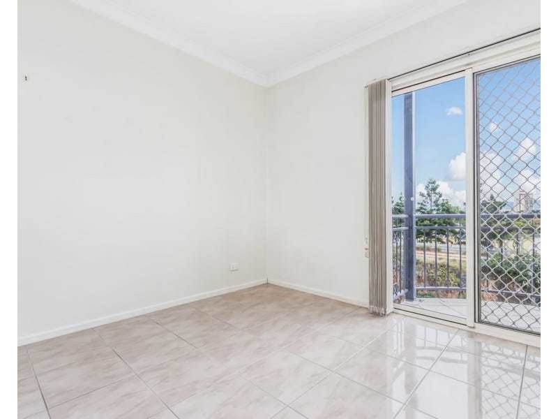 12/446 Main Street, Kangaroo Point QLD 4169