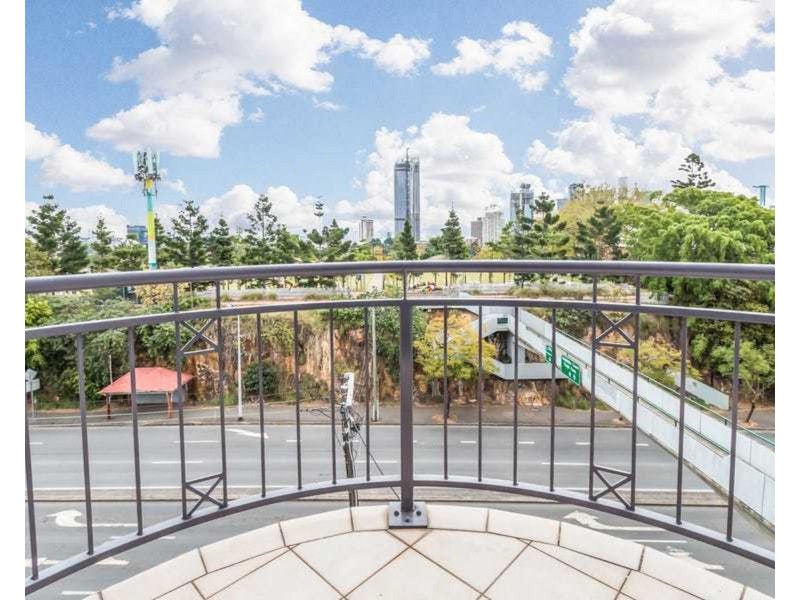12/446 Main Street, Kangaroo Point QLD 4169