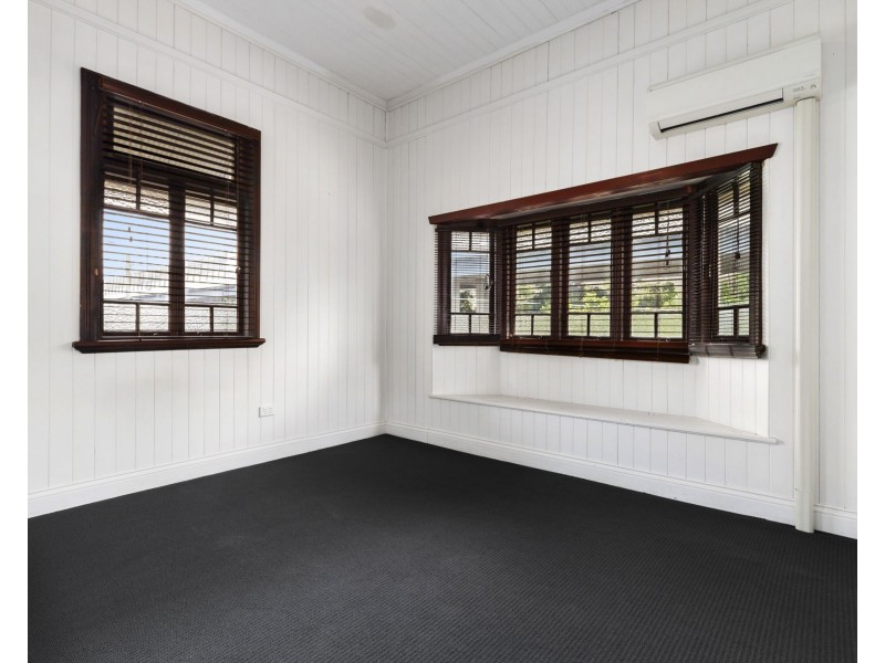 28 Marquis Street, Greenslopes QLD 4120