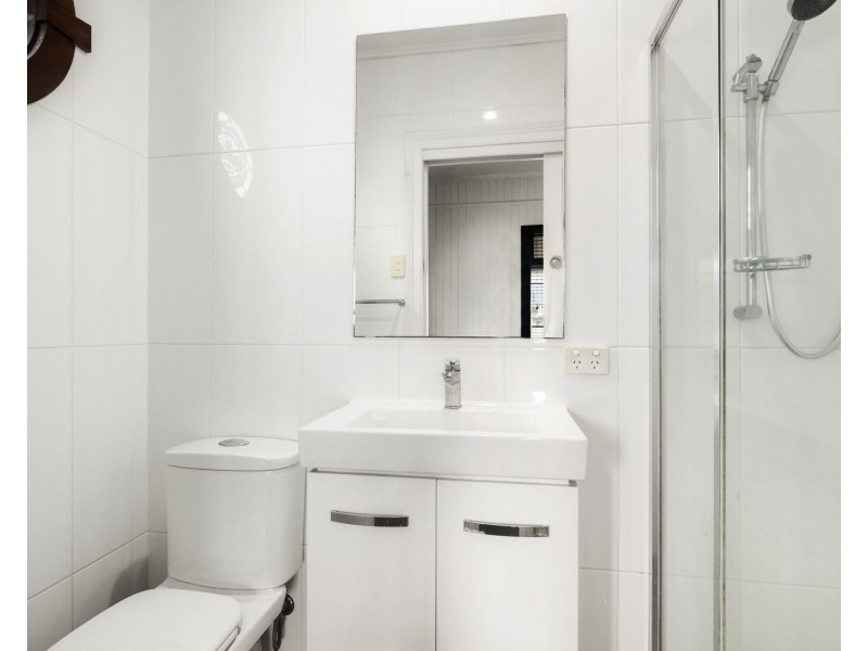 28 Marquis Street, Greenslopes QLD 4120