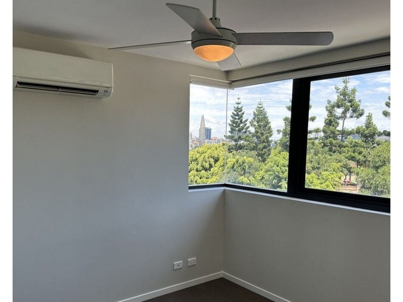 9/450 Main St, Kangaroo Point QLD 4169