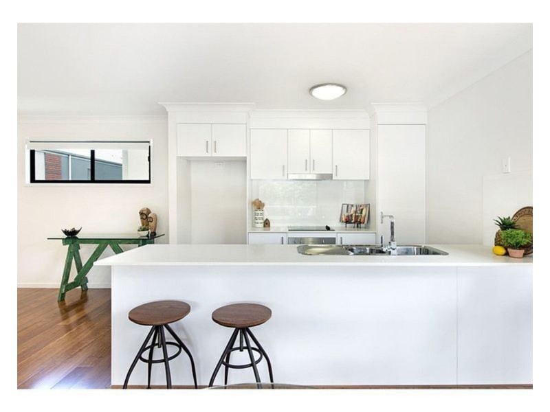 4/125 Ekibin Road, Annerley QLD 4103