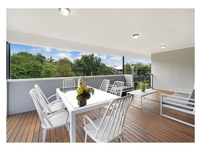 4/125 Ekibin Road, Annerley QLD 4103