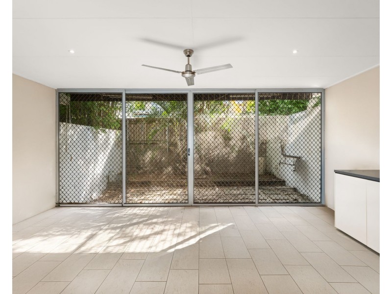 8/23 Burrai Street, Morningside QLD 4170