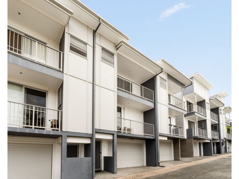 8/23 Burrai Street, Morningside QLD 4170