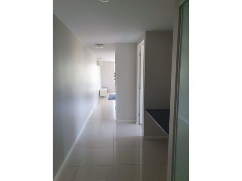 12/450 Main Street, Kangaroo Point QLD 4169