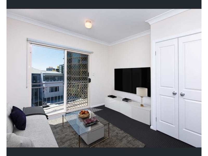 11/446 Main Street, Kangaroo Point QLD 4169