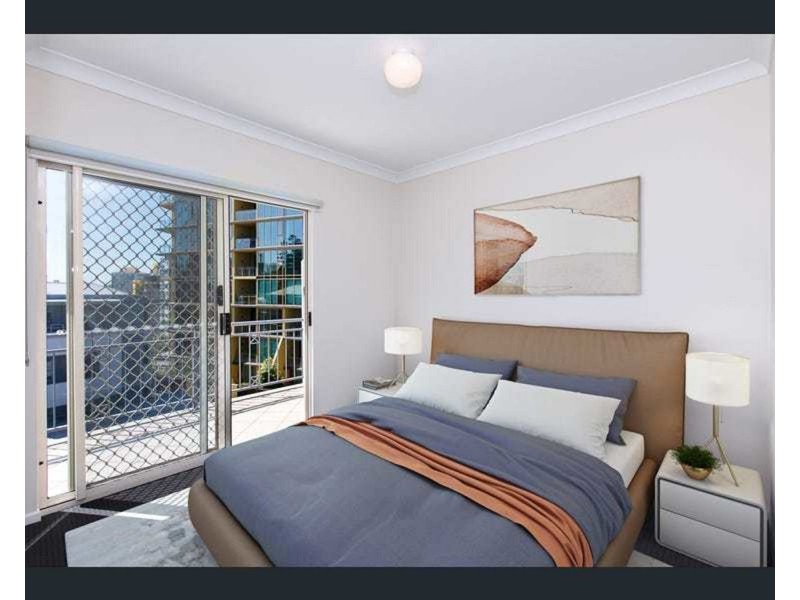 11/446 Main Street, Kangaroo Point QLD 4169