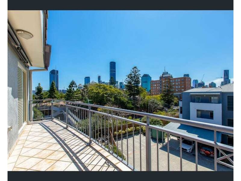 11/446 Main Street, Kangaroo Point QLD 4169