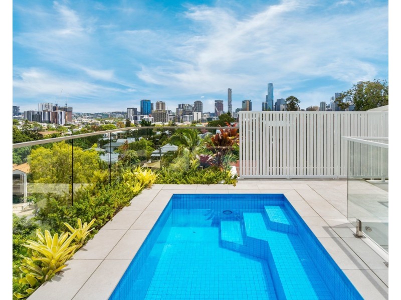 2/8 Carlton Street, Highgate Hill QLD 4101