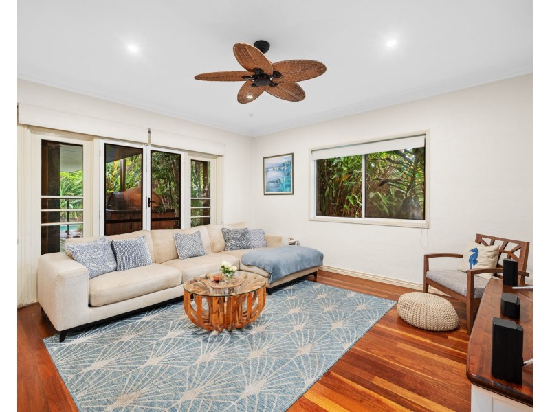 16 Luke Street, Wavell Heights QLD 4012