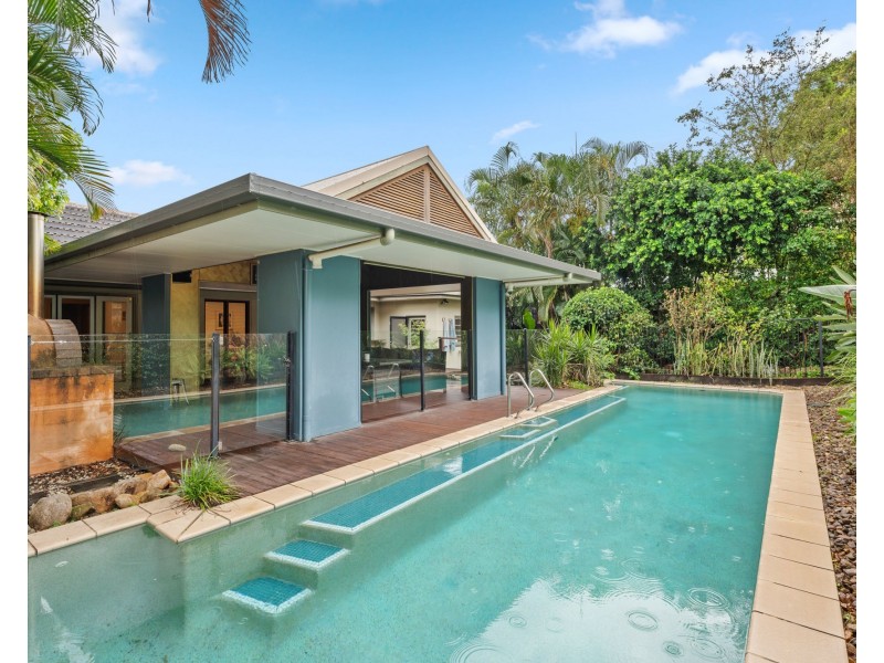 16 Luke Street, Wavell Heights QLD 4012