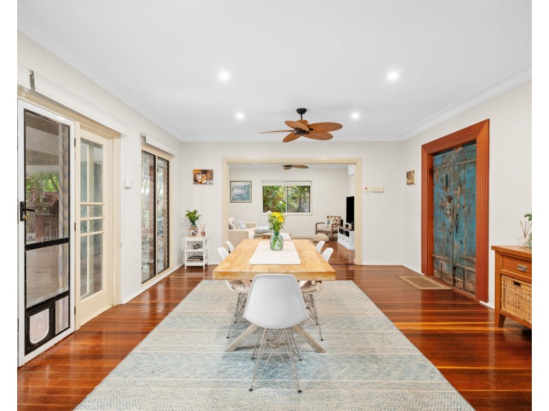 16 Luke Street, Wavell Heights QLD 4012