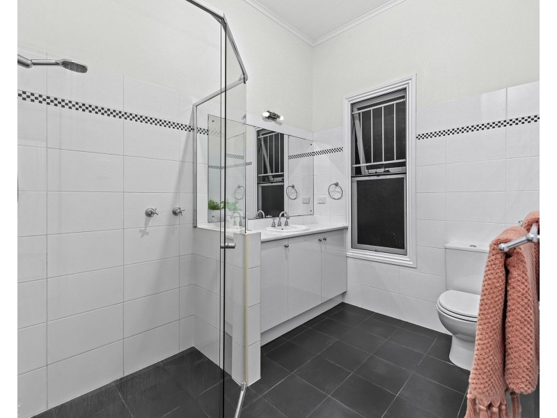 22 Merton Road, Woolloongabba QLD 4102