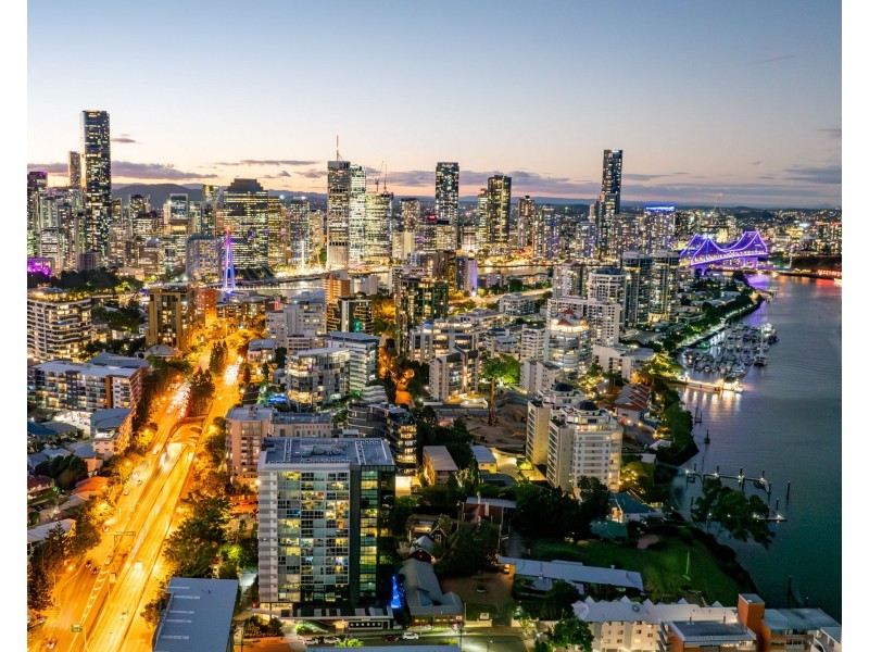 502/18 Thorn Street, Kangaroo Point QLD 4169