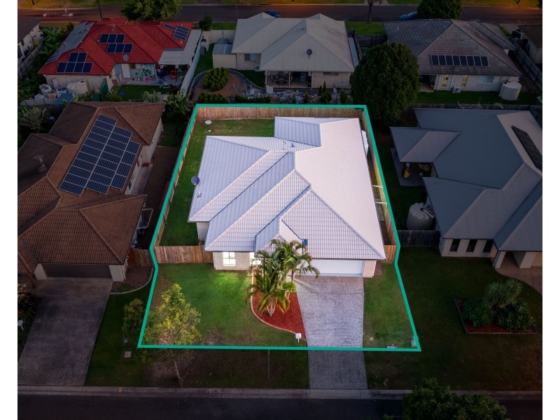 12 Dily Street, Hillcrest QLD 4118