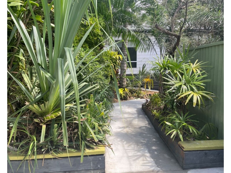 18a Crewe Street, Mount Gravatt East QLD 4122