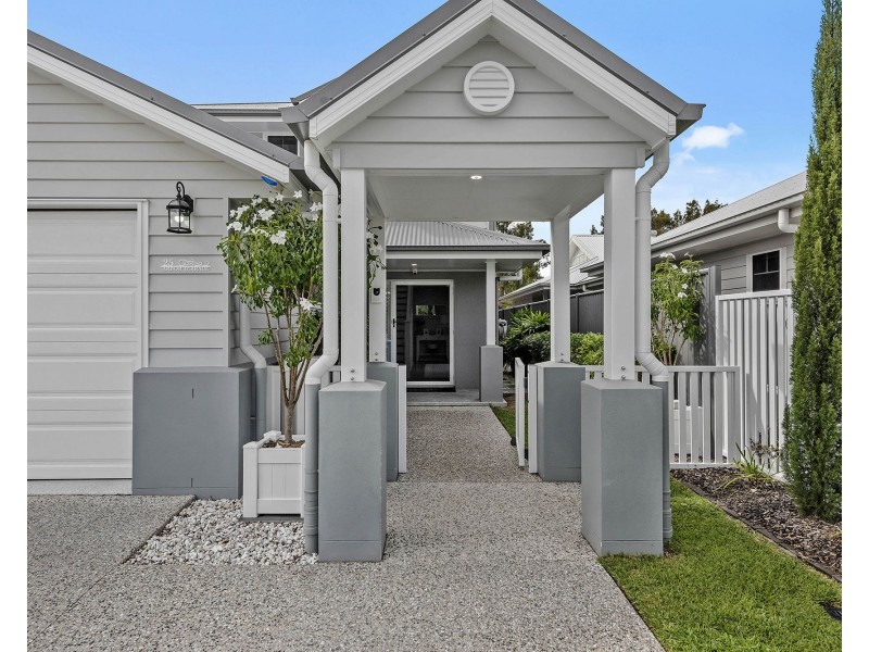 25 Arbor Terrace, Wellington Point QLD 4160