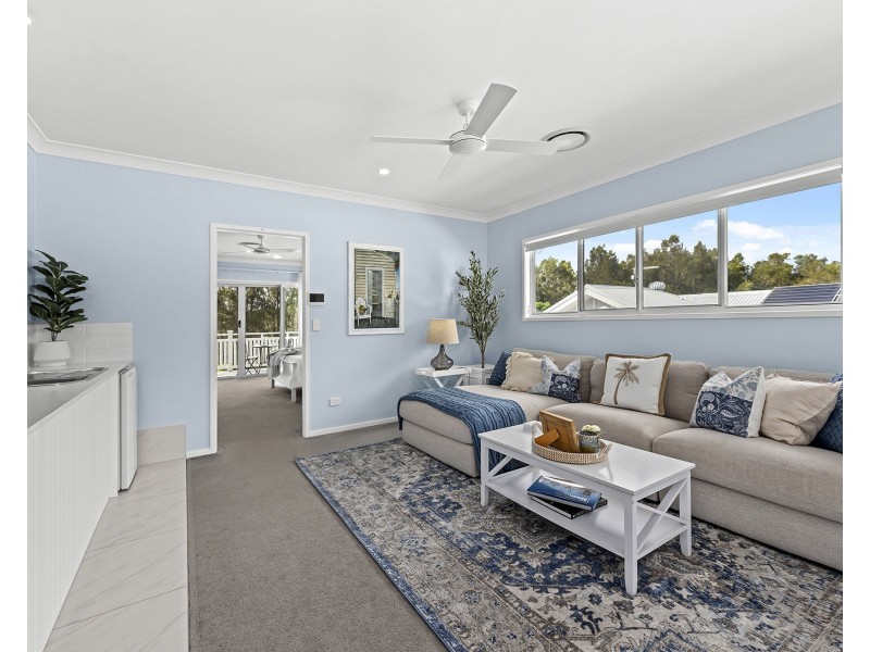 25 Arbor Terrace, Wellington Point QLD 4160