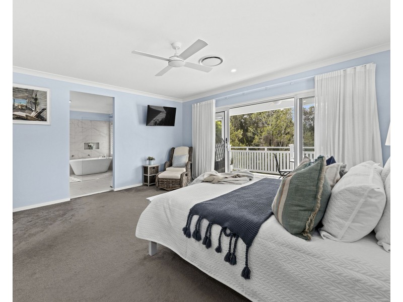 25 Arbor Terrace, Wellington Point QLD 4160