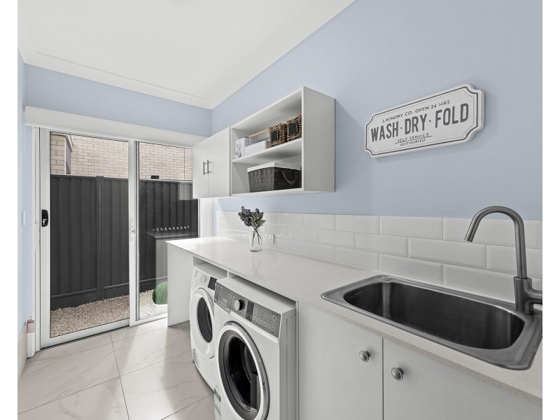 25 Arbor Terrace, Wellington Point QLD 4160