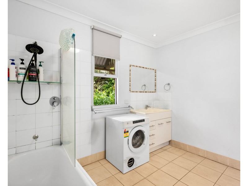 33 Alice Street, Blackstone QLD 4304