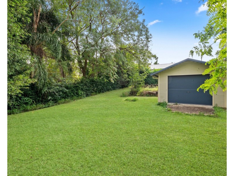 33 Alice Street, Blackstone QLD 4304