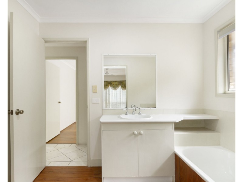 3 Newton Place, Wacol QLD 4076