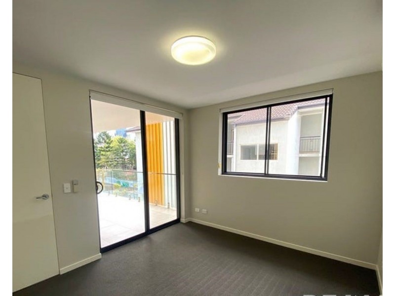 10/450 Main Street, Kangaroo Point QLD 4169