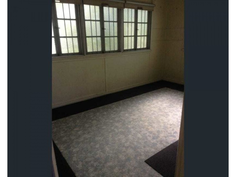 14 Albert  Street, Rocklea QLD 4106