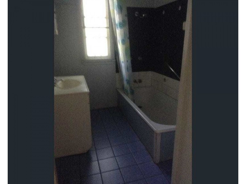 14 Albert  Street, Rocklea QLD 4106