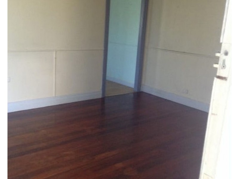 14 Albert  Street, Rocklea QLD 4106