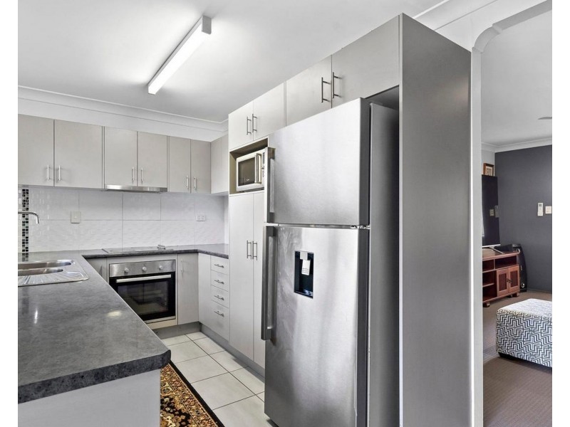 577 Mount Gravatt-Capalaba Rd, Wishart QLD 4122