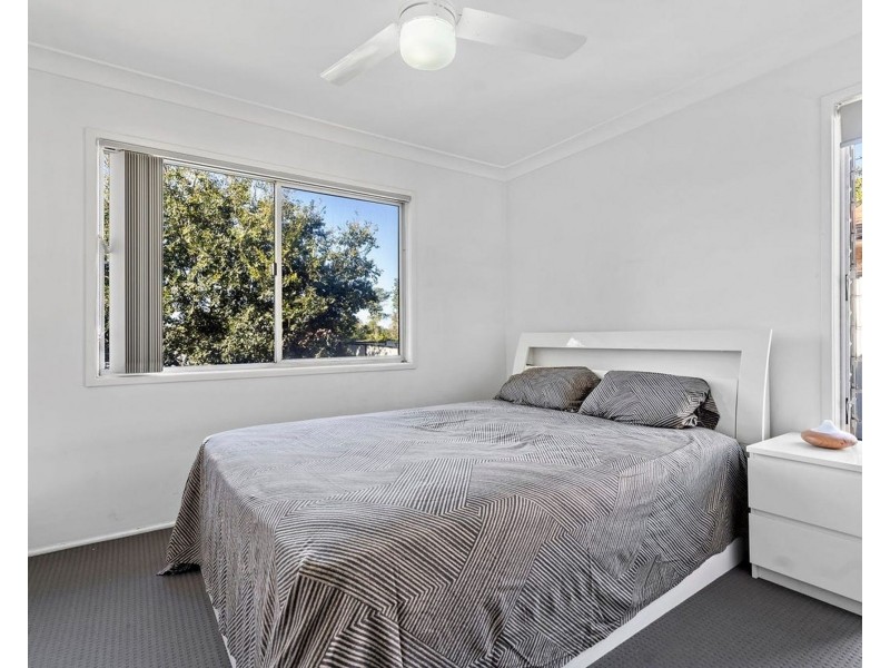 577 Mount Gravatt-Capalaba Rd, Wishart QLD 4122