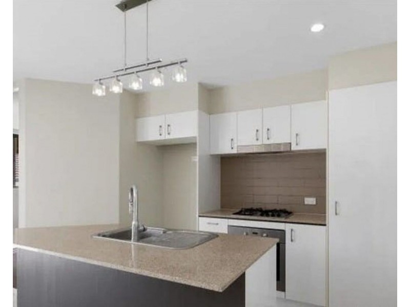 11/450 Main Street, Kangaroo Point QLD 4169