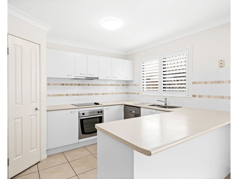 6 Tallis Street, Wakerley QLD 4154