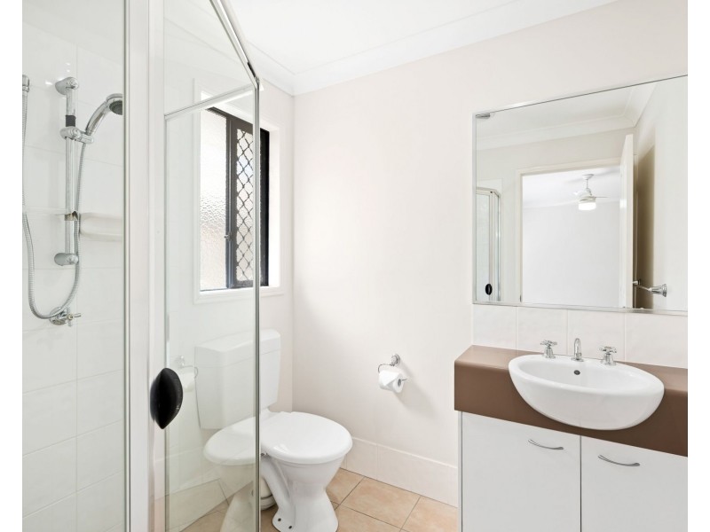 6 Tallis Street, Wakerley QLD 4154