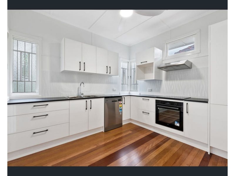 14 Holmes Street, Moorooka QLD 4105