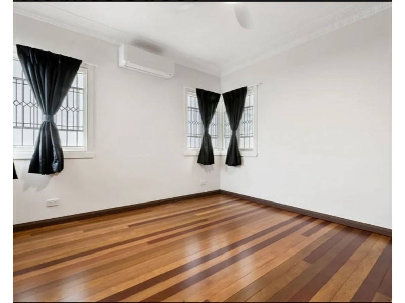 14 Holmes Street, Moorooka QLD 4105