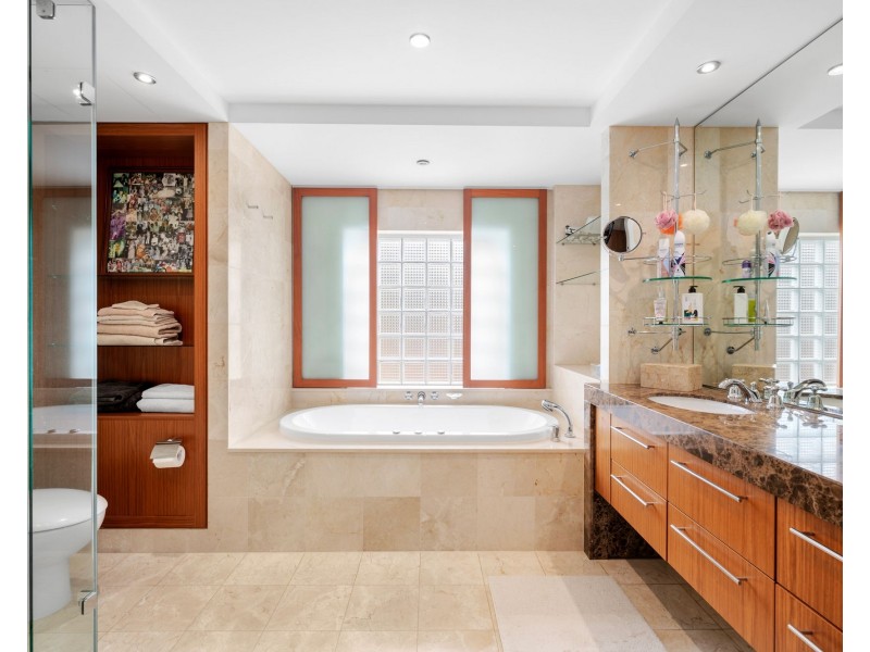 9N/39 Castlebar Street, Kangaroo Point QLD 4169