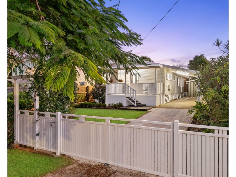 12 Bonniebrae Street, Wynnum West QLD 4178