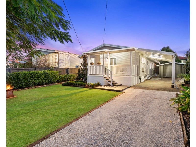 12 Bonniebrae Street, Wynnum West QLD 4178