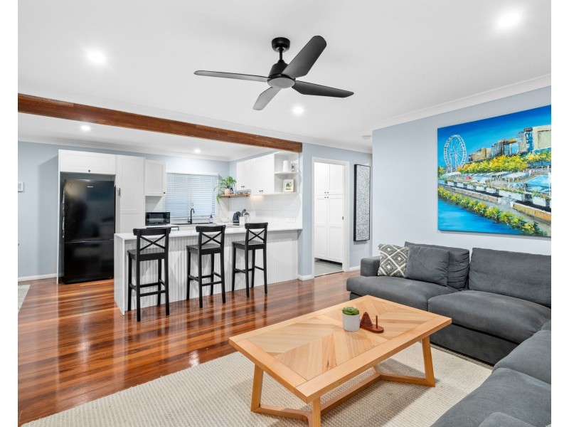 12 Bonniebrae Street, Wynnum West QLD 4178