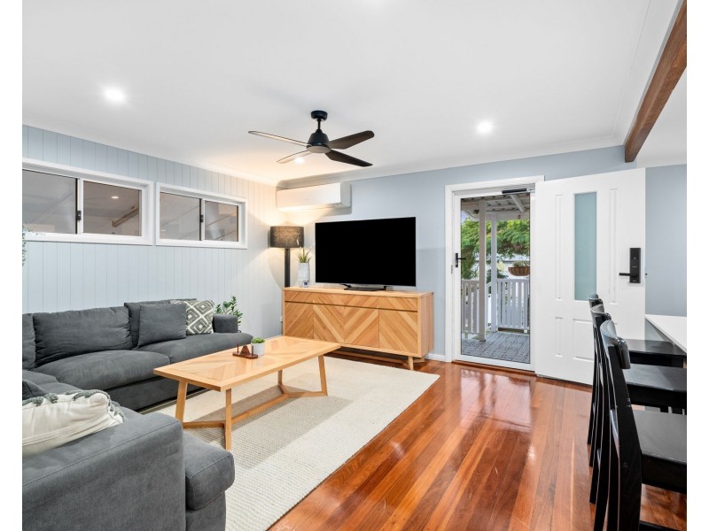 12 Bonniebrae Street, Wynnum West QLD 4178