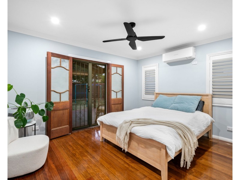 12 Bonniebrae Street, Wynnum West QLD 4178